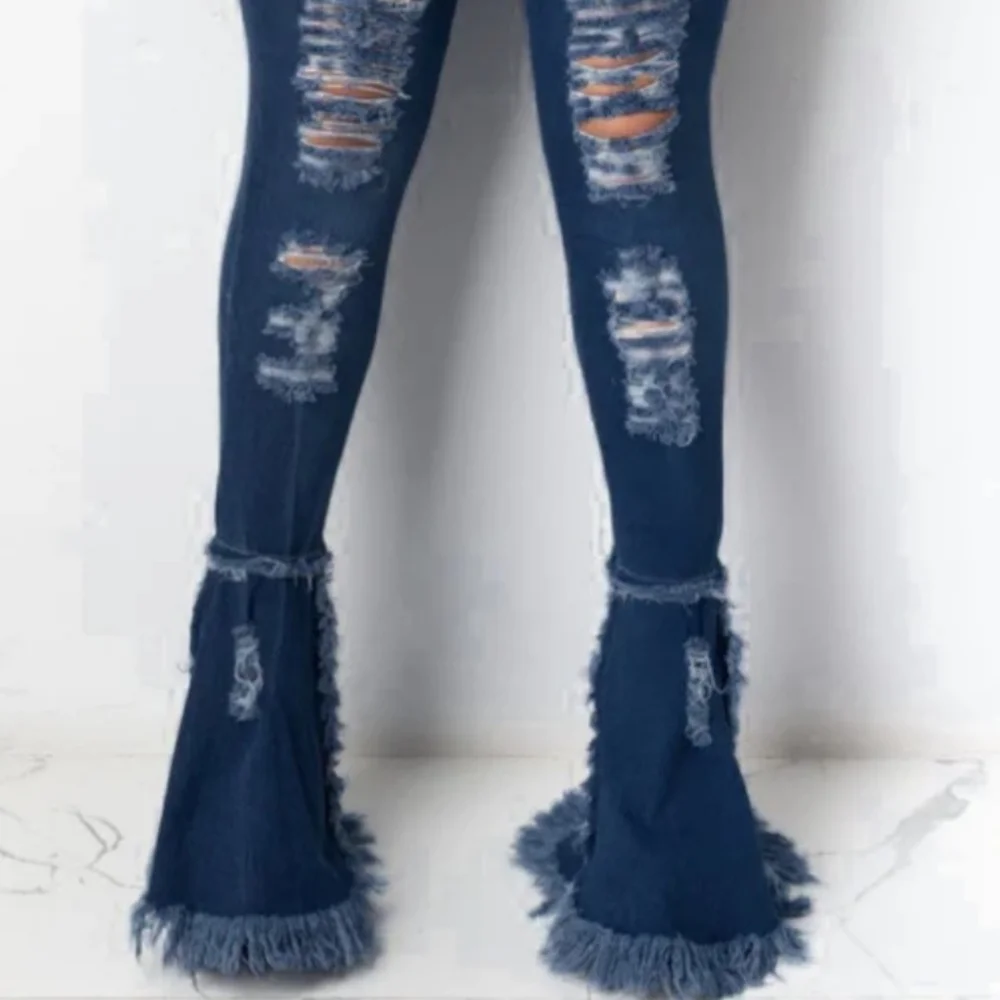 Jeans - Picture 2 of 2